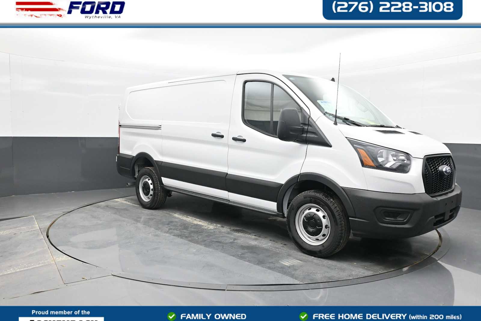 New 2024 Ford Transit 250 148 Medium Roof image 1