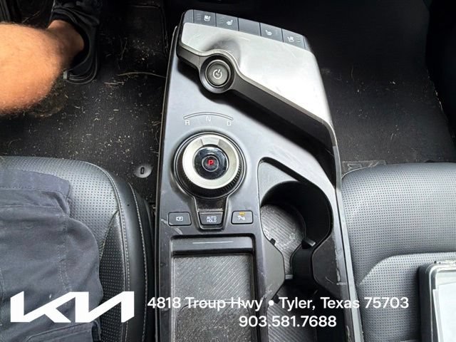 Certified 2025 Kia EV6 Wind RWD image 22