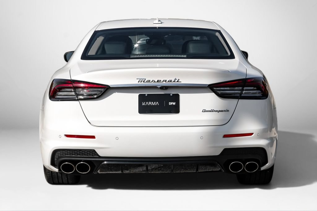 Used 2022 Maserati Quattroporte Modena RWD image 6