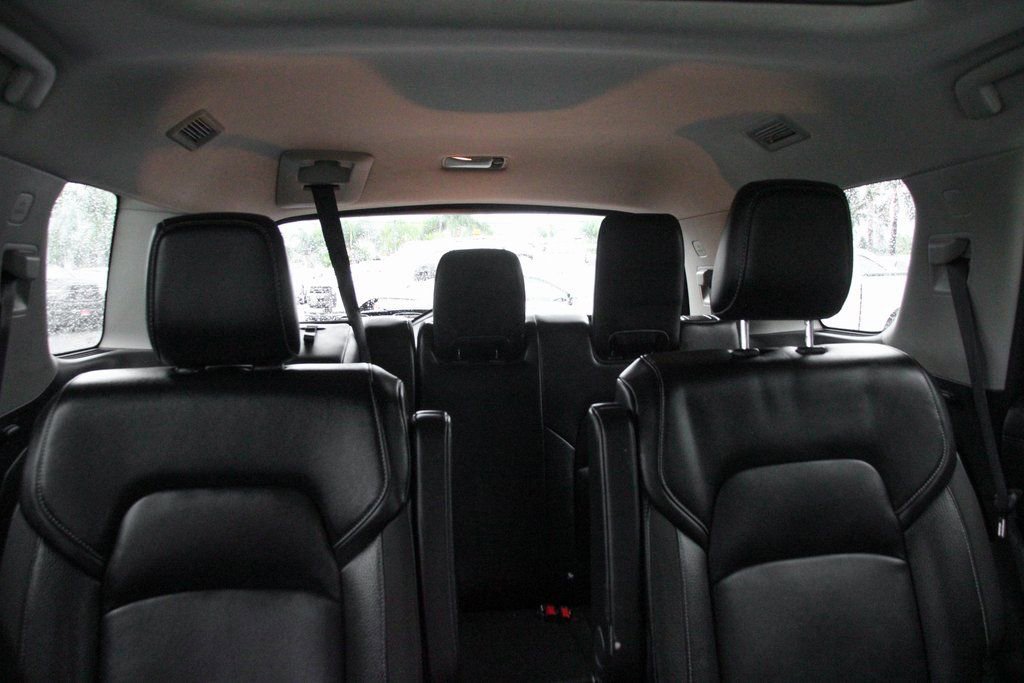 Used 2024 Nissan Pathfinder SL w/ SL Premium Package image 36