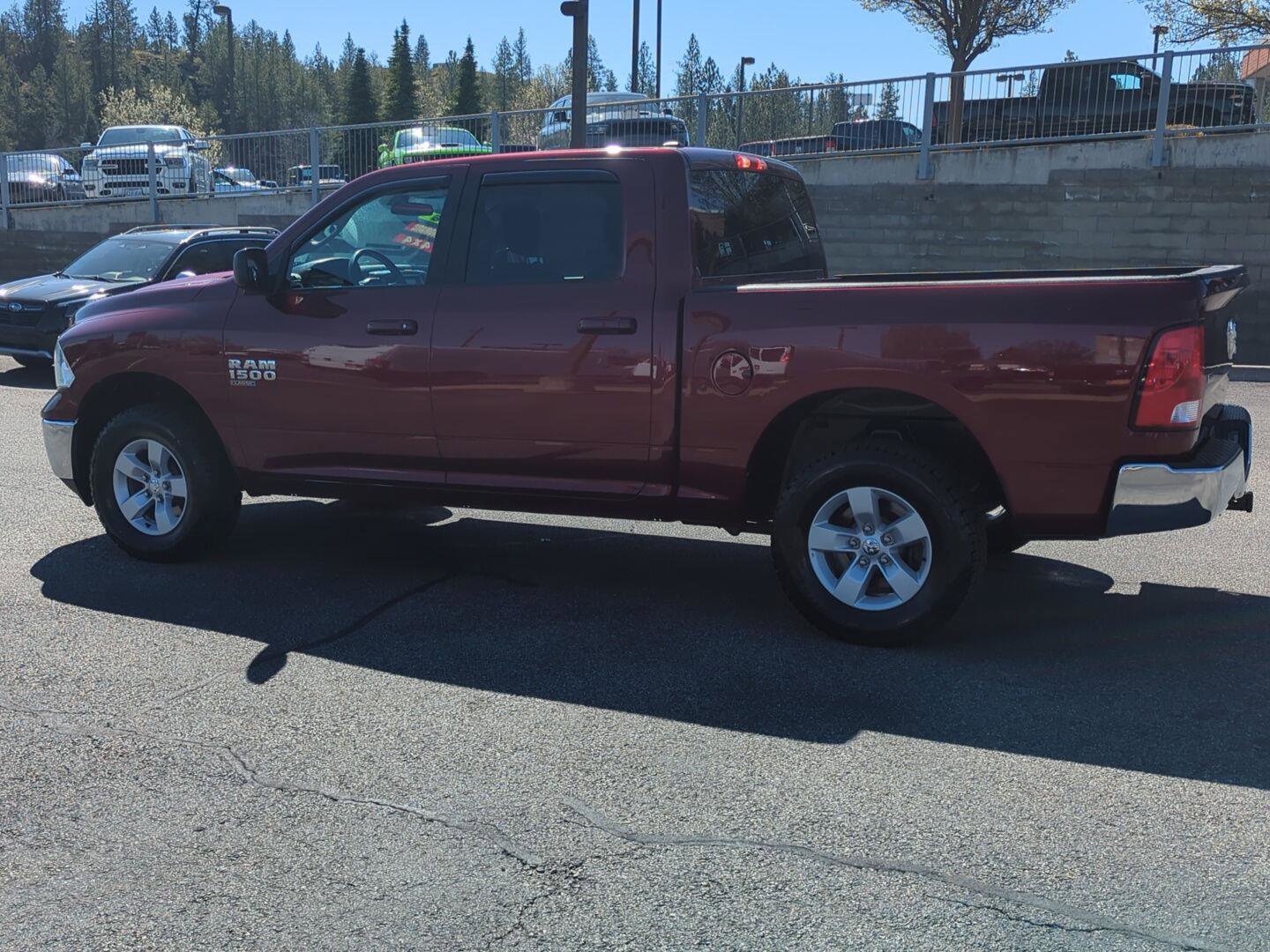 Used 2021 RAM 1500 Classic SLT image 4