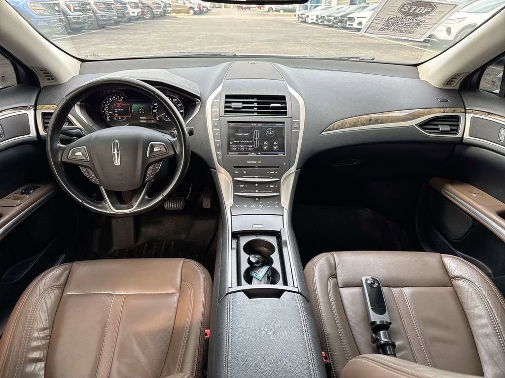 Used 2016 Lincoln MKZ w/ Equipment Group 200A Select FWD image 10