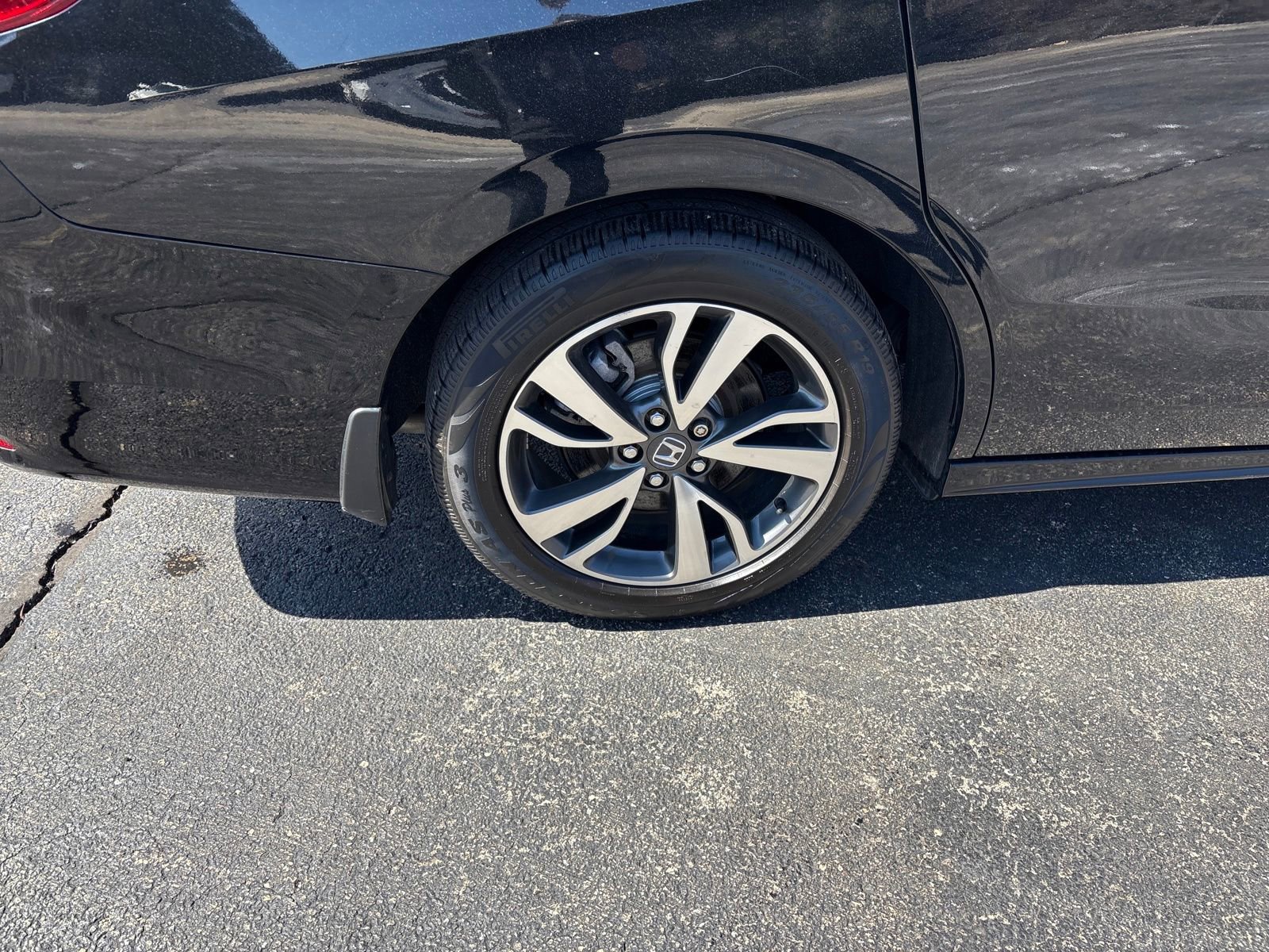 Used 2023 Honda Odyssey Touring image 32