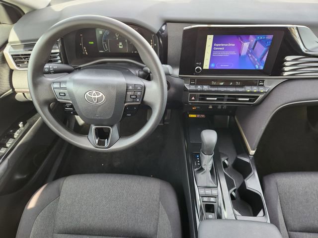 Used 2025 Toyota Camry LE image 26