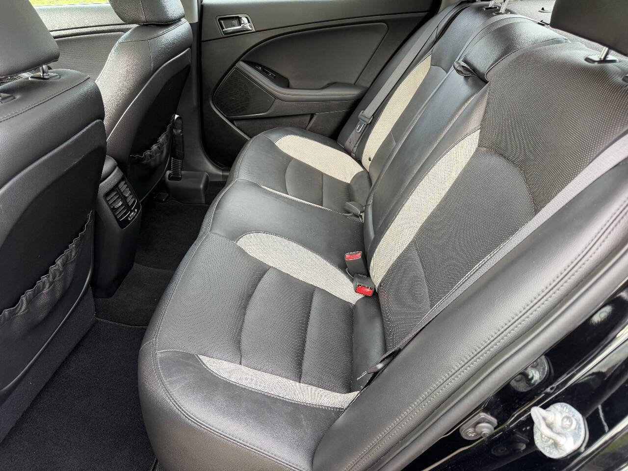 Used 2012 Kia Optima SX w/ Premium Touring Pkg FWD image 15