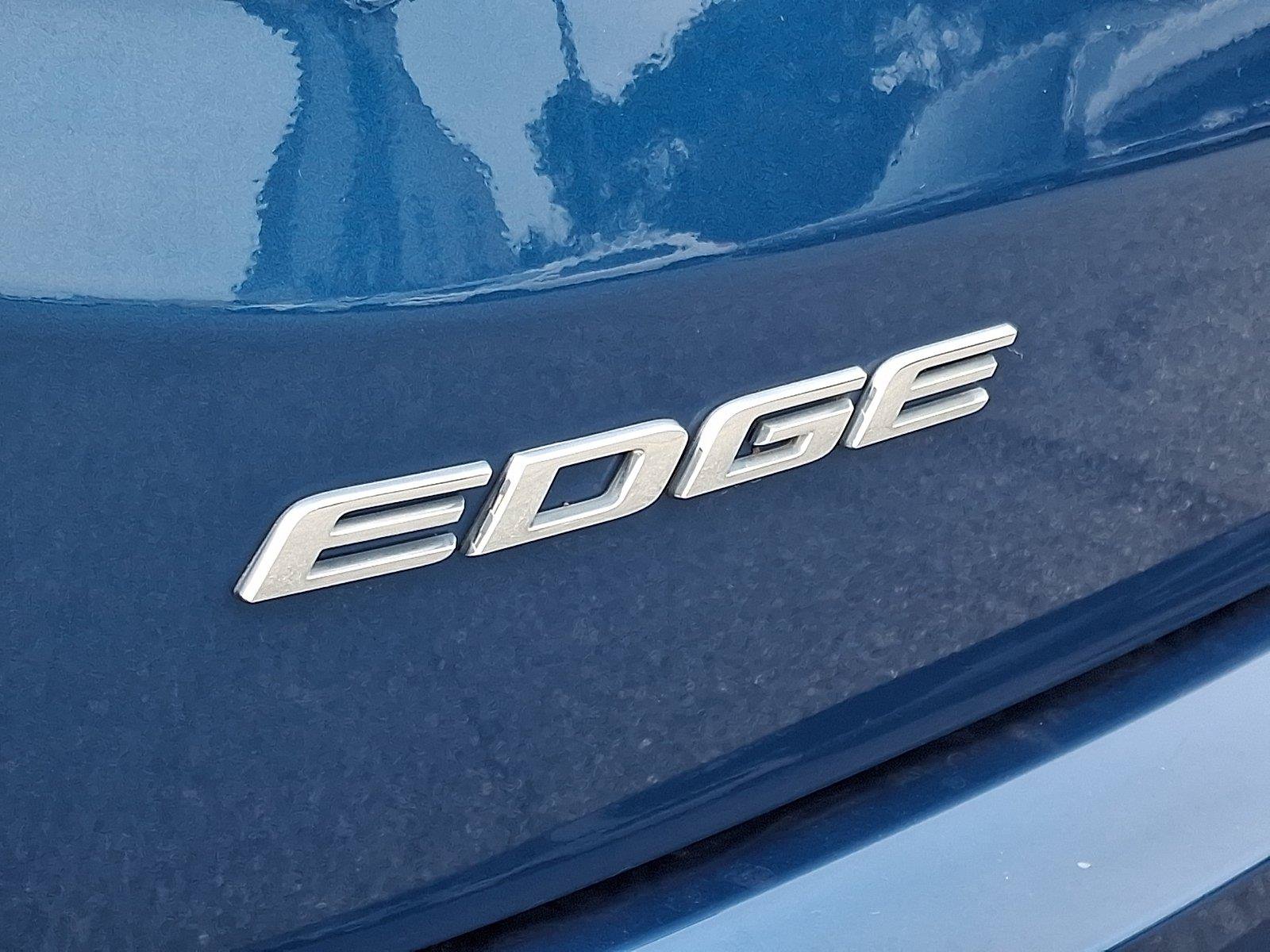 Used 2020 Ford Edge SEL w/ Cold Weather Package AWD/4WD image 29