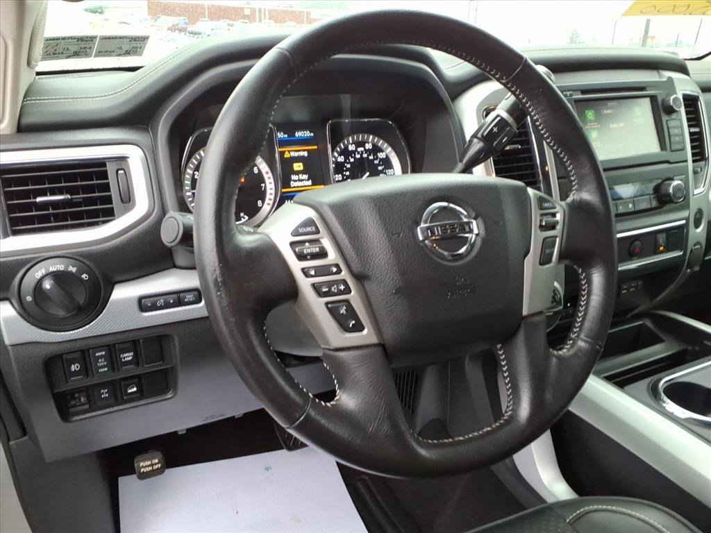 Used 2019 Nissan Titan PRO-4X w/ Pro-4x Utility Package image 9