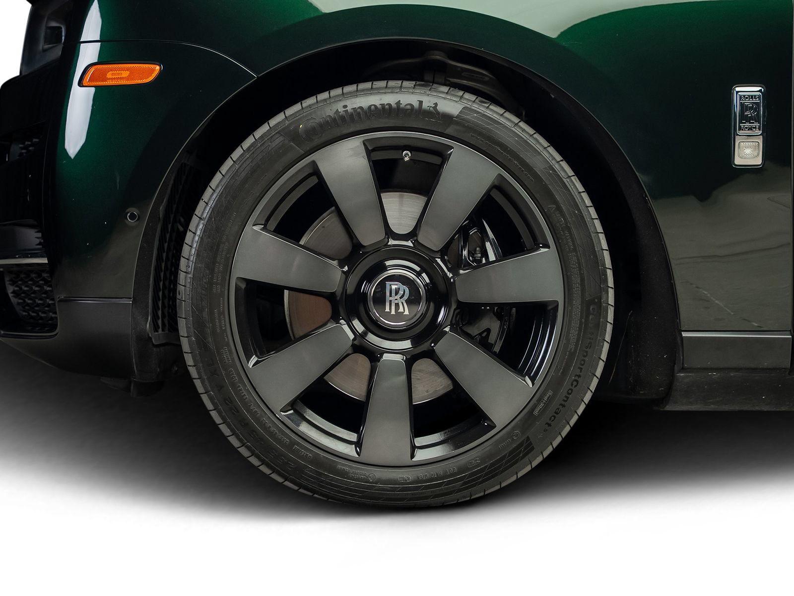 Used 2019 Rolls-Royce Cullinan AWD/4WD image 19