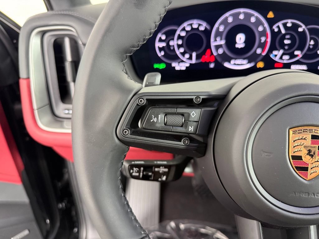 New 2026 Porsche Cayenne AWD/4WD image 27