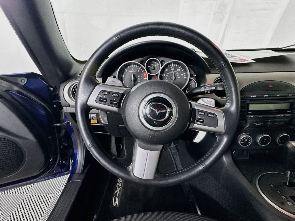 Used 2012 MAZDA MX-5 Miata Touring RWD image 16