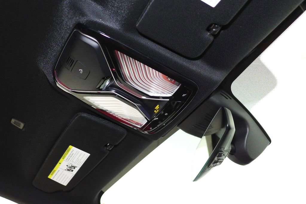 Used 2023 BMW 840i Coupe w/ M Sport Professional Package image 18