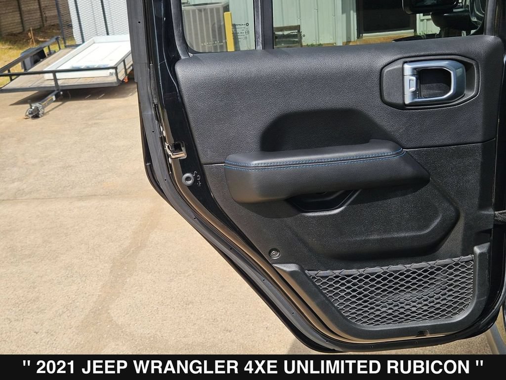 Used 2021 Jeep Wrangler Unlimited Rubicon 4xe w/ Steel Bumper Group AWD/4WD image 18