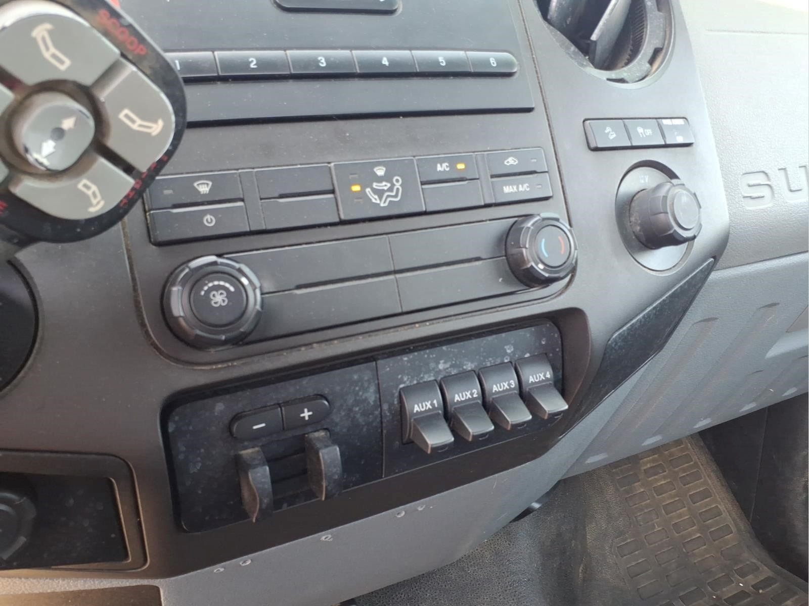 Used 2016 Ford F350 XL AWD/4WD image 19