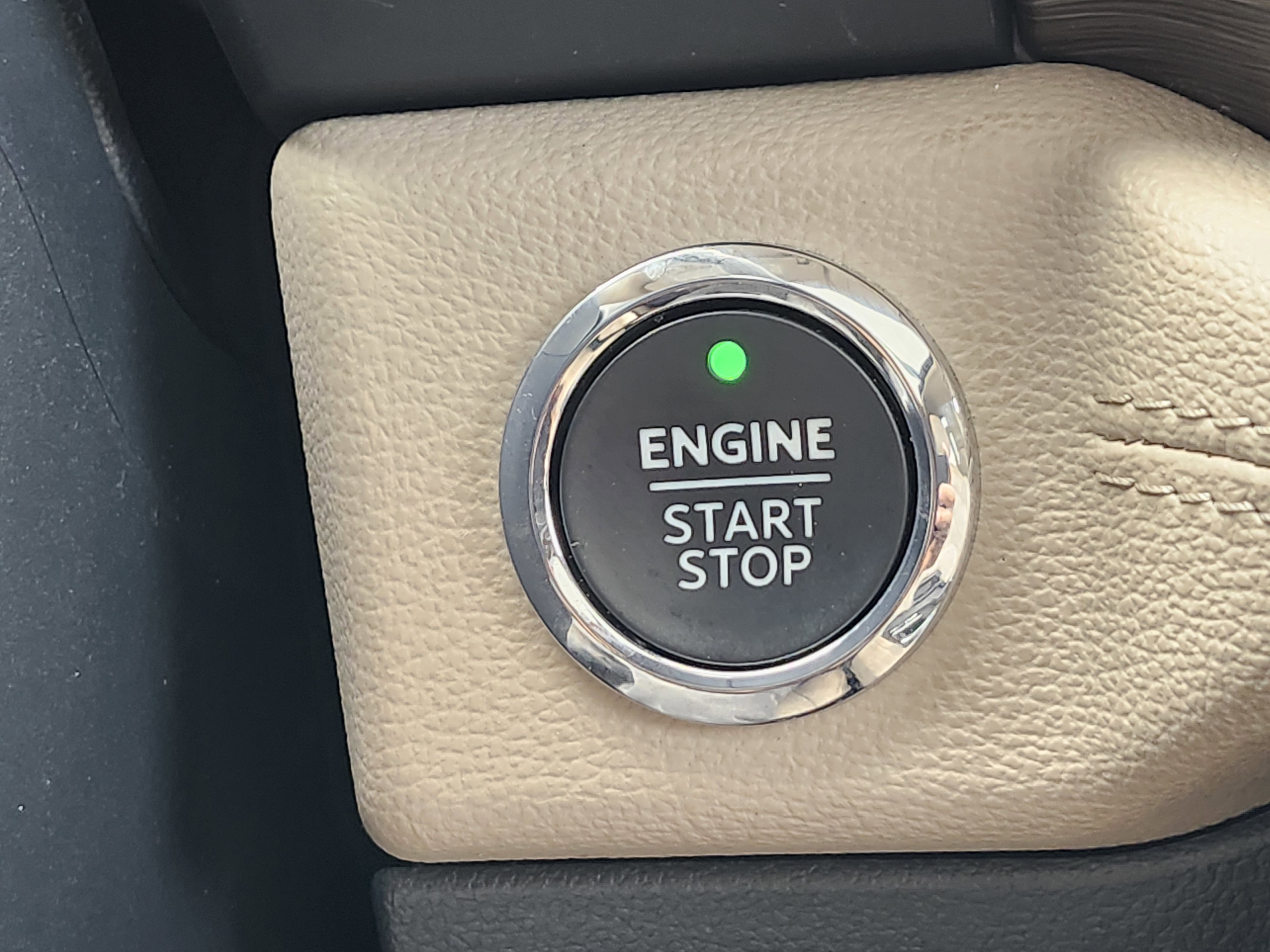 Used 2024 Ford Expedition Limited image 28