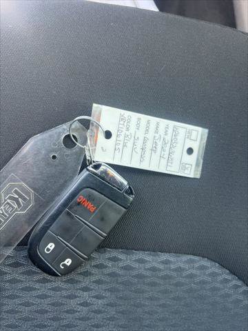 Certified 2024 Jeep Compass Sport image 27