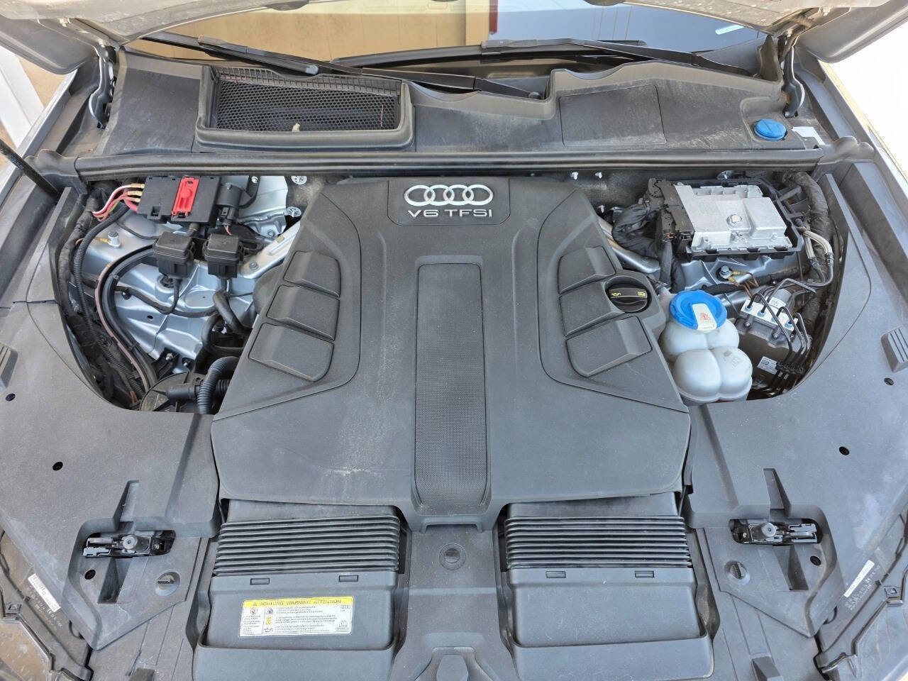 Used 2017 Audi Q7 3.0T Prestige AWD/4WD image 39