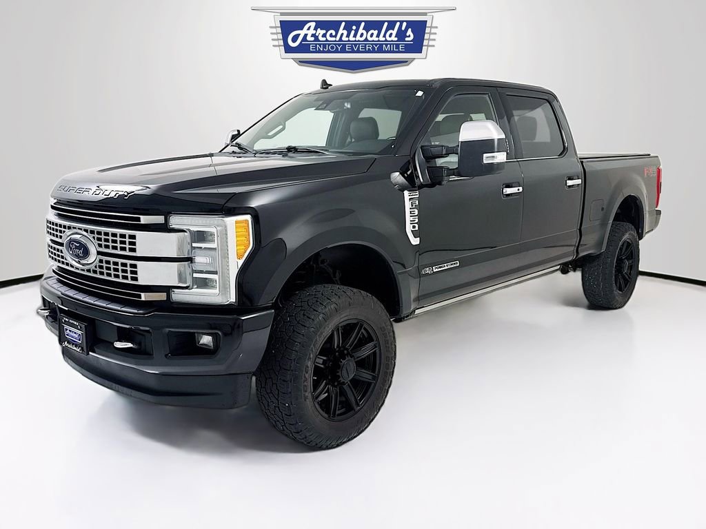 Used 2019 Ford F350 Platinum w/ Platinum Ultimate Package image 3