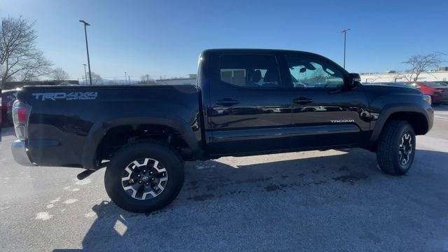 Certified 2023 Toyota Tacoma TRD Off-Road image 9