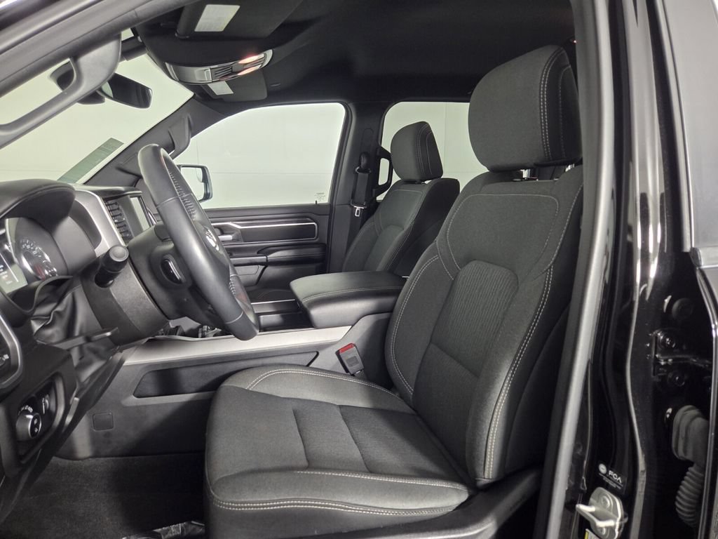 Used 2024 RAM 1500 Big Horn AWD/4WD image 11