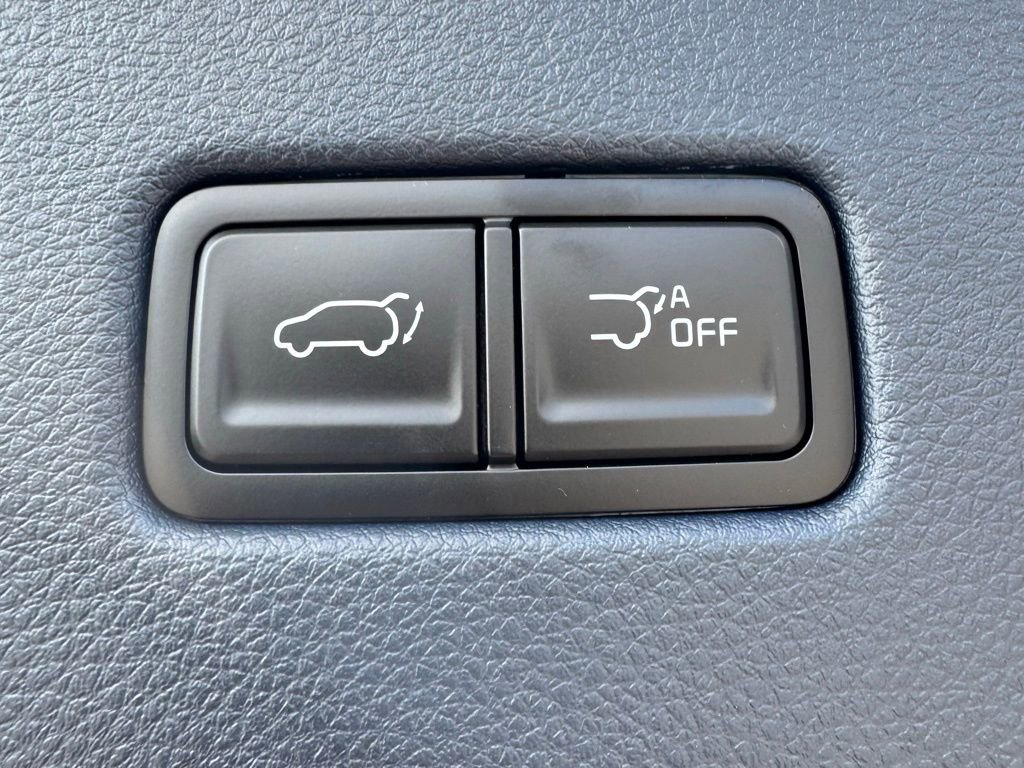 New 2026 Kia Carnival EX image 8