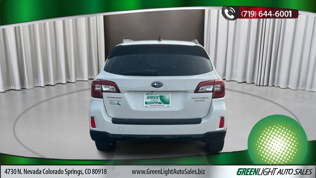 Used 2017 Subaru Outback 2.5i Touring image 4