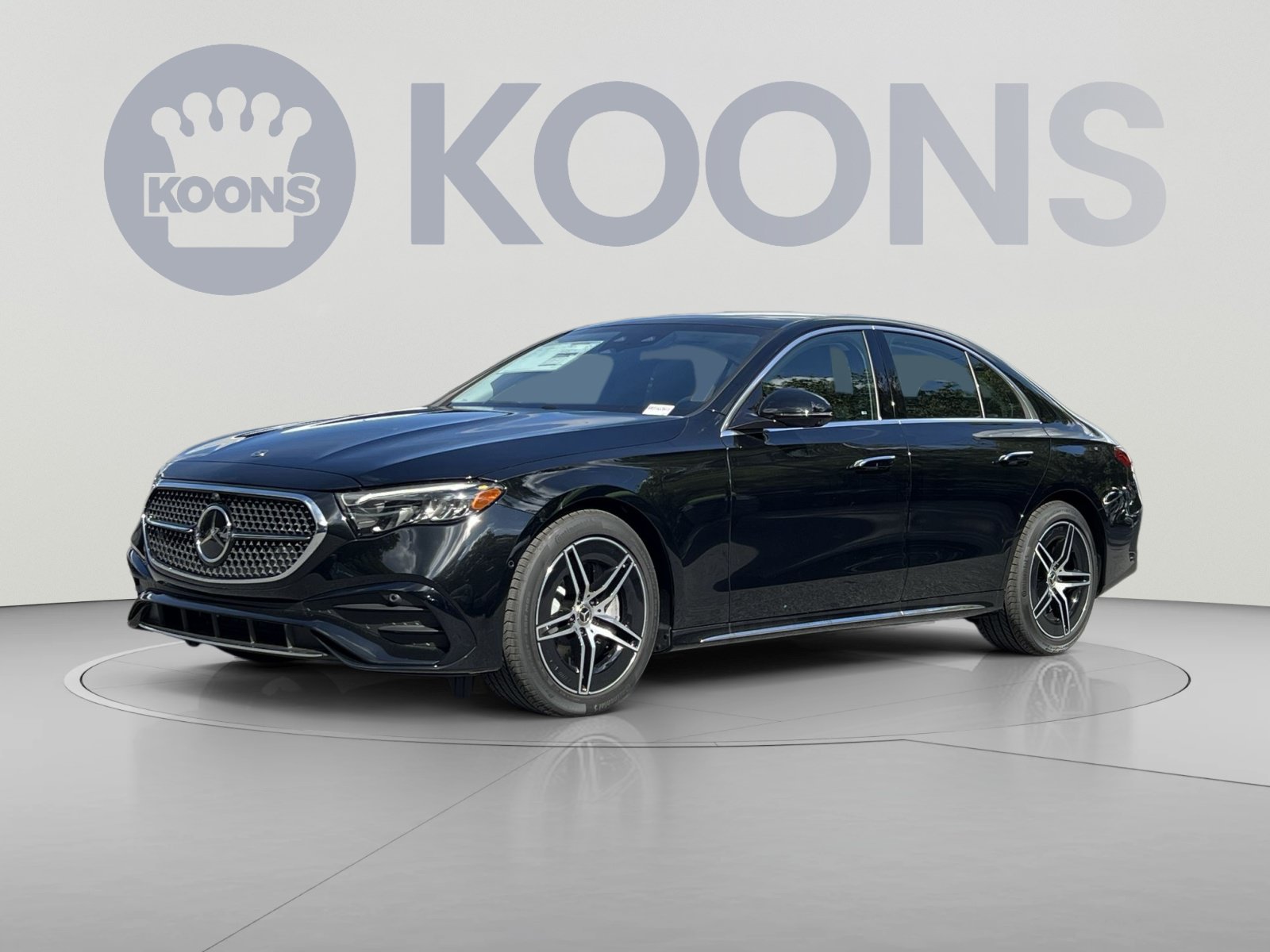 New 2027 Mercedes-Benz E 450 4MATIC Sedan image 1