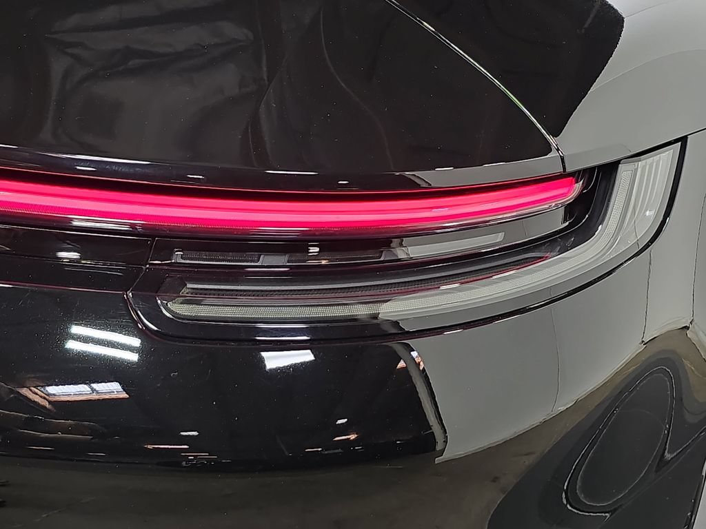 Certified 2024 Porsche 911 Carrera T RWD image 30