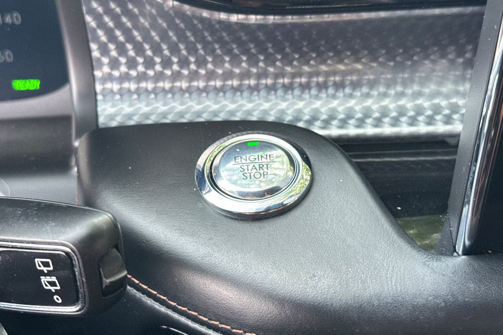 Certified 2022 Lincoln Aviator Black Label Grand Touring w/ Class IV Trailer Tow Package image 22