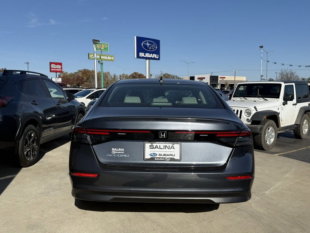 Used 2024 Honda Accord EX image 23