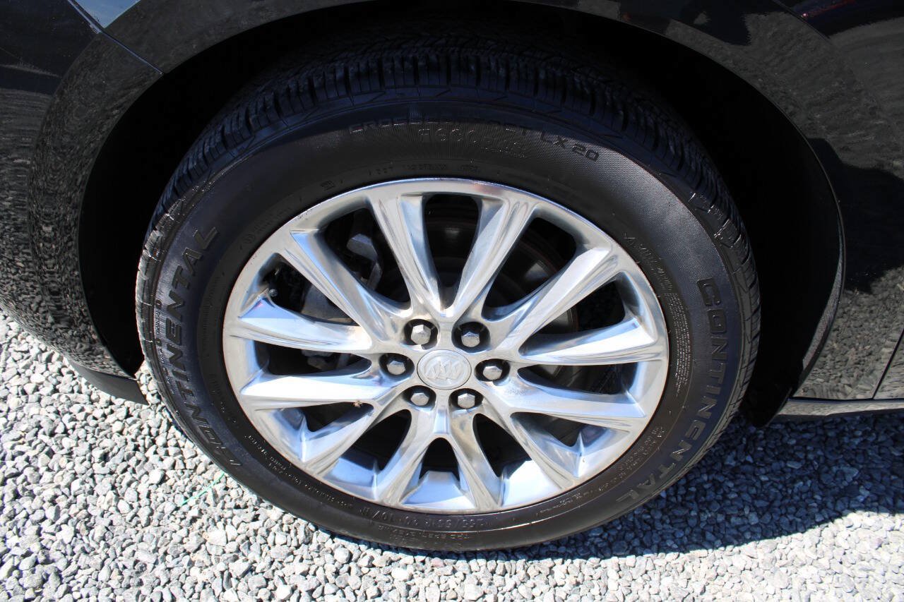 Used 2019 Buick Enclave Essence AWD/4WD image 26