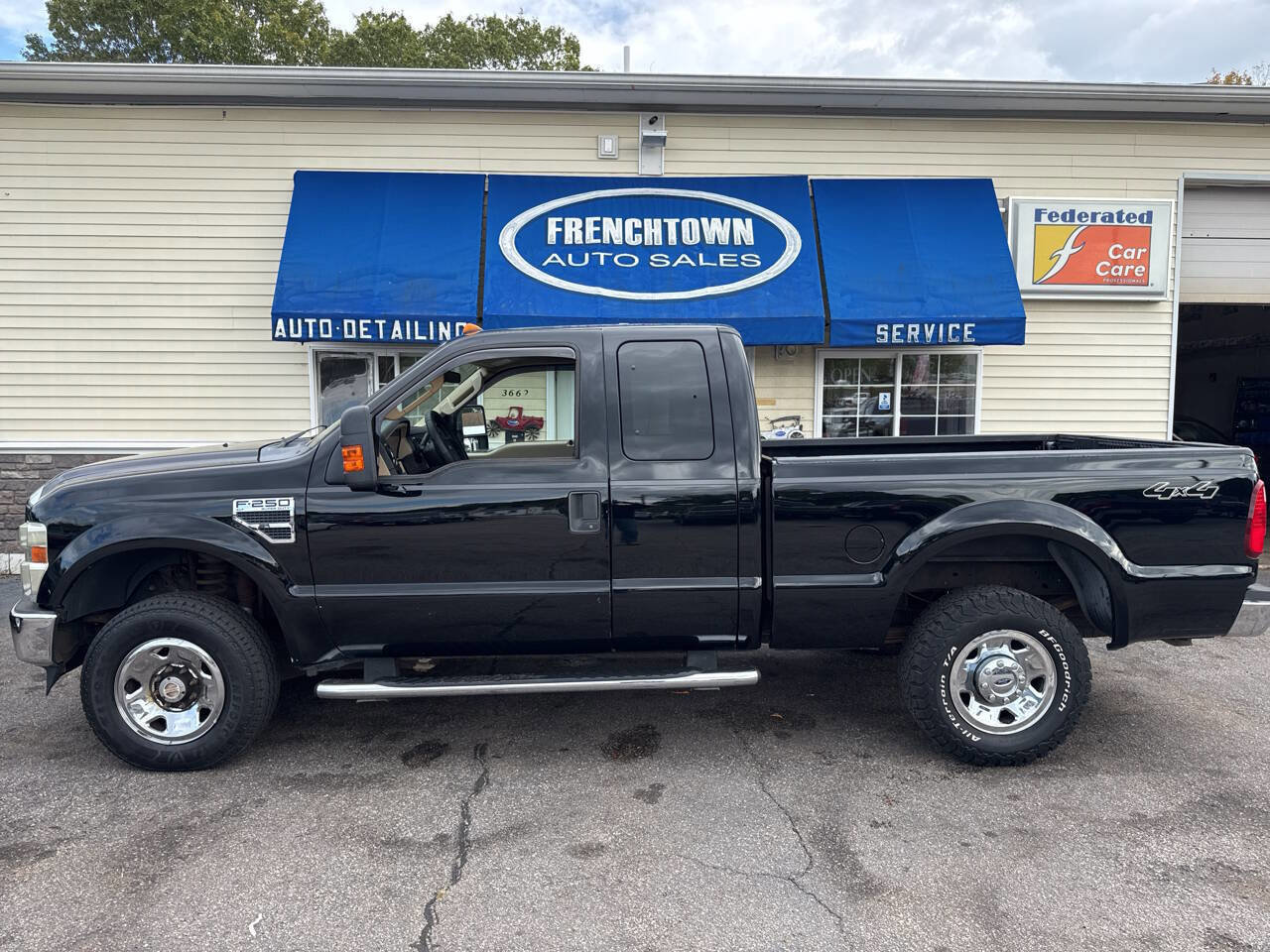 Used 2009 Ford F250 XLT image 3