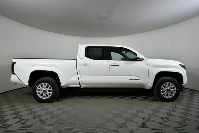 New 2026 Toyota Tacoma SR5 image 15
