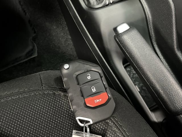 Used 2023 Jeep Wrangler Sahara w/ Safety Group image 28