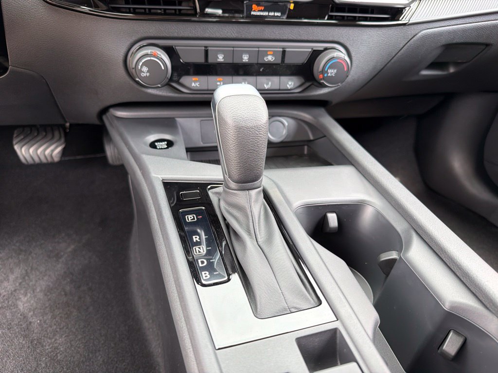New 2027 Nissan Sentra S w/ Floor Mat Package FWD image 13