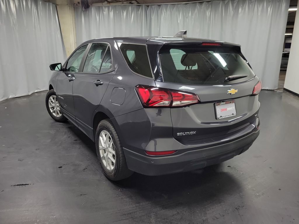 Used 2022 Chevrolet Equinox LS image 6