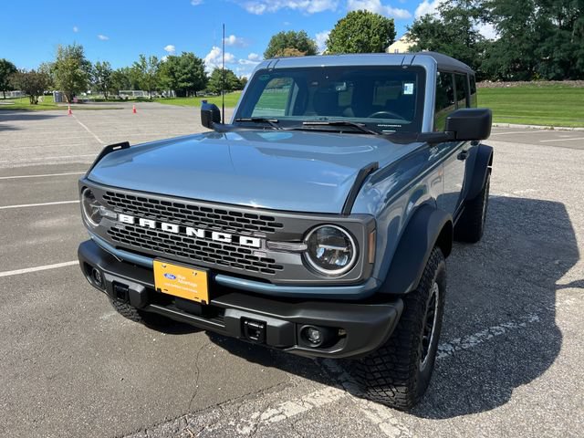Used 2023 Ford Bronco Badlands w/ Sasquatch Package AWD/4WD image 4
