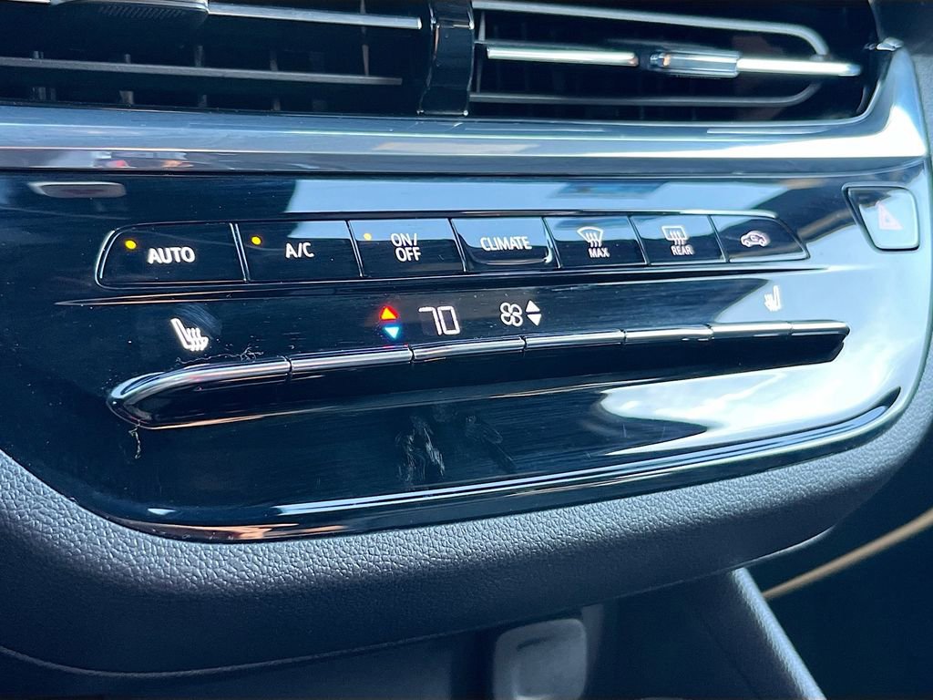 Used 2025 Buick Envista Avenir image 15