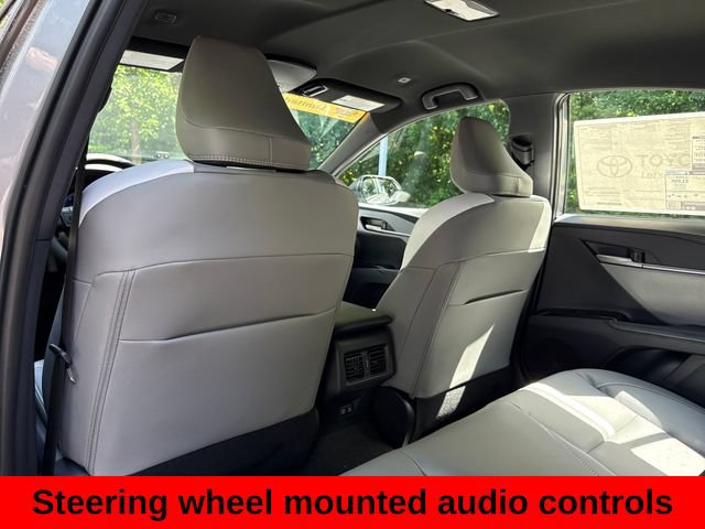 Used 2026 Toyota Camry SE FWD image 19