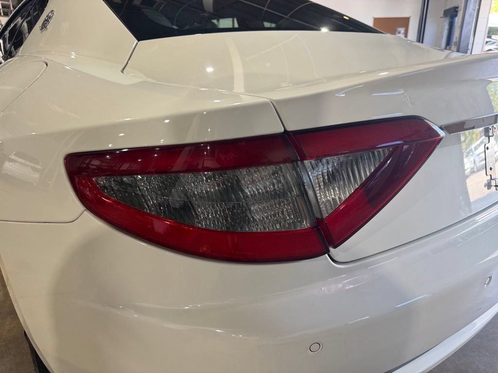 Used 2016 Maserati GranTurismo MC RWD image 20