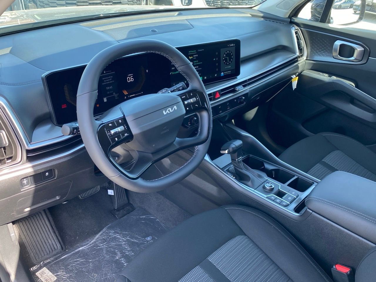 New 2026 Kia Sorento LX image 13