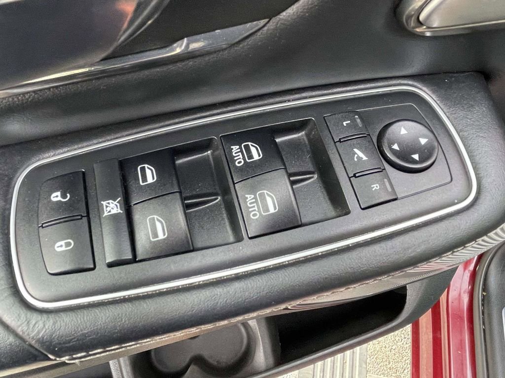 Used 2019 RAM 1500 Limited AWD/4WD image 25