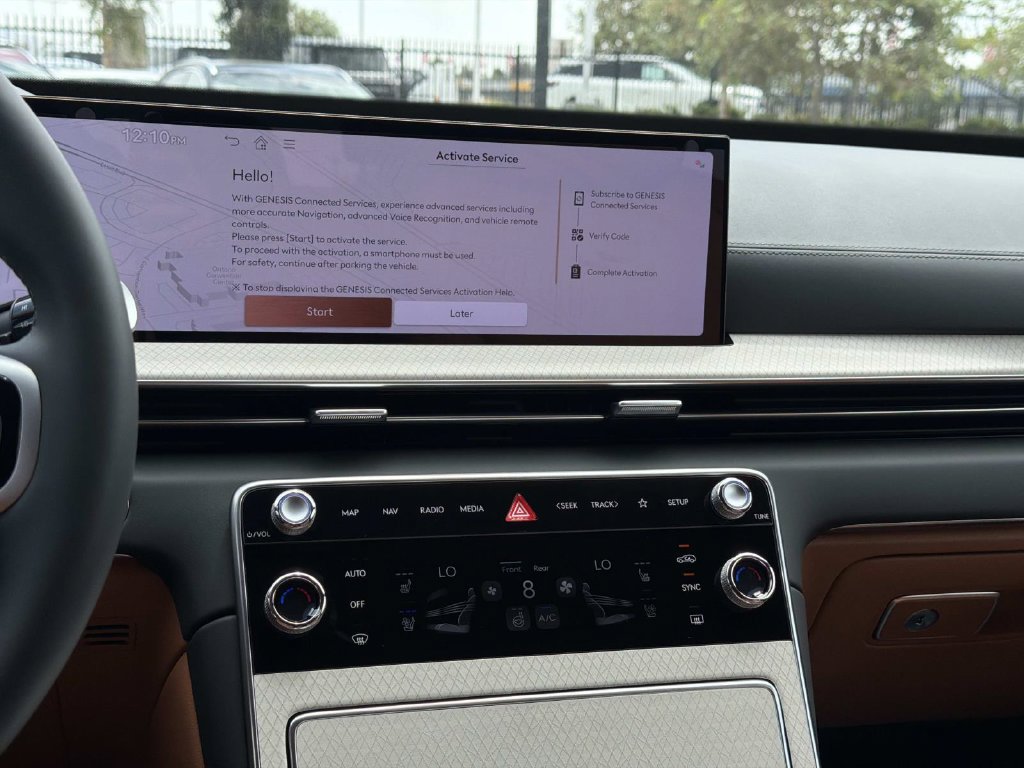 New 2027 Genesis GV80 2.5T Advanced AWD/4WD image 11