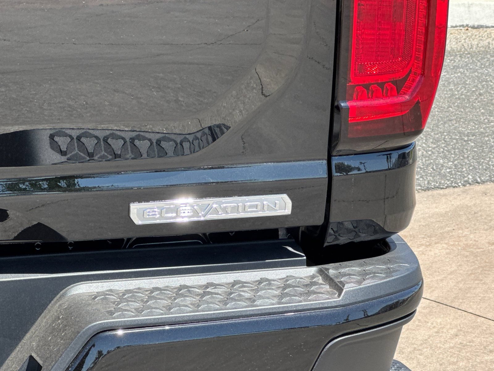 New 2026 GMC Canyon Elevation w/ Technology Package RWD image 25