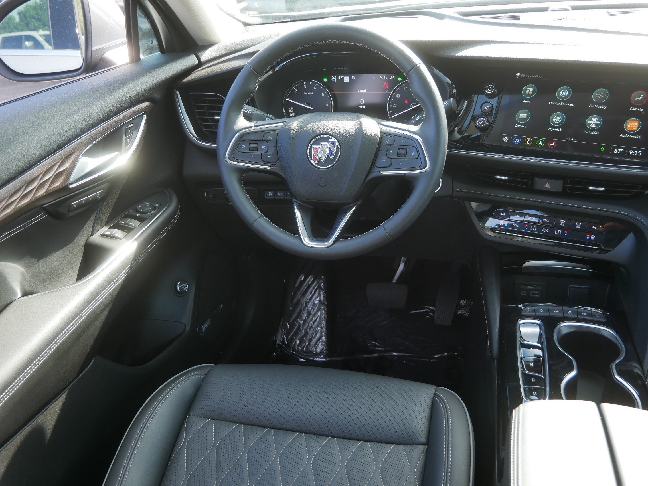 Used 2023 Buick Envision Avenir AWD/4WD image 9