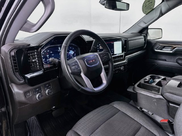 Used 2023 GMC Sierra 1500 Elevation w/ LPO, Elevation Black Package AWD/4WD image 19