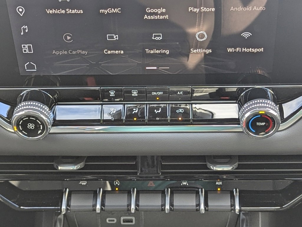 New 2026 GMC Canyon Elevation image 24