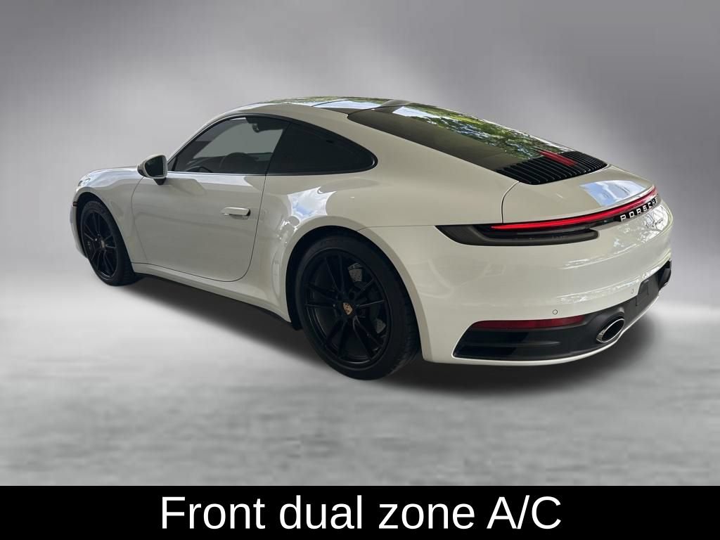 Used 2020 Porsche 911 Carrera RWD image 4