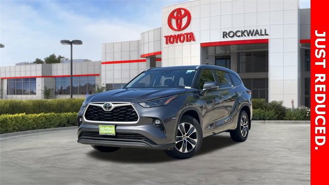 Used 2023 Toyota Highlander XLE