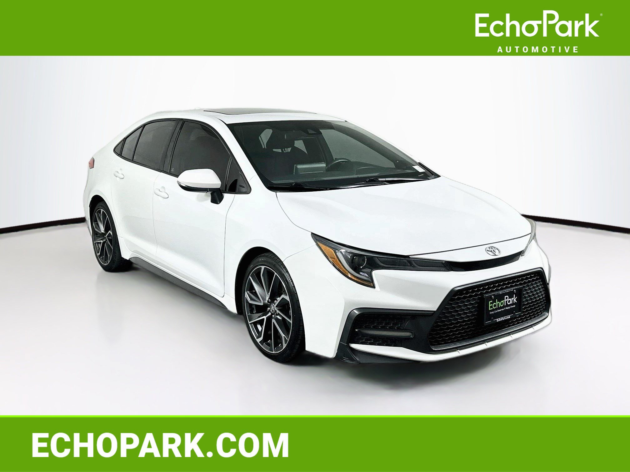 Used 2020 Toyota Corolla SE w/ SE Premium Package FWD image 1
