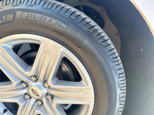 Certified 2018 Ford Expedition Max XLT w/ Equipment Group 202A image 39